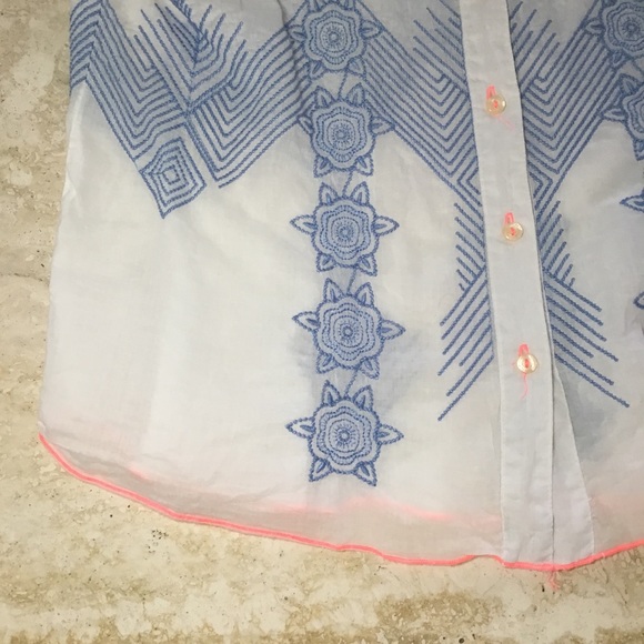 Johnny Was 3J Workshop Embroidered Button Down - S - Picture 8 of 9